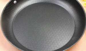 蜂窝锅好用吗 fc2305c44e32154f3854add78e9b575b.jpg