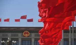 拜登上位美国经济总量和中国比_中国和美国经济树状图(2)